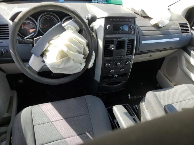 Photo 8 from auction – 2010 DODGE GRAND CARAVAN SE with VIN 2D4RN4DE9AR281330