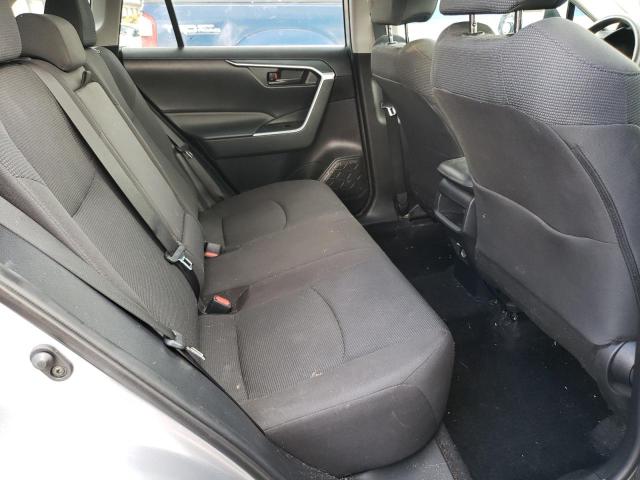 Photo 11 from auction – 2021 TOYOTA RAV4 LE with VIN 2T3F1RFV4MC162358