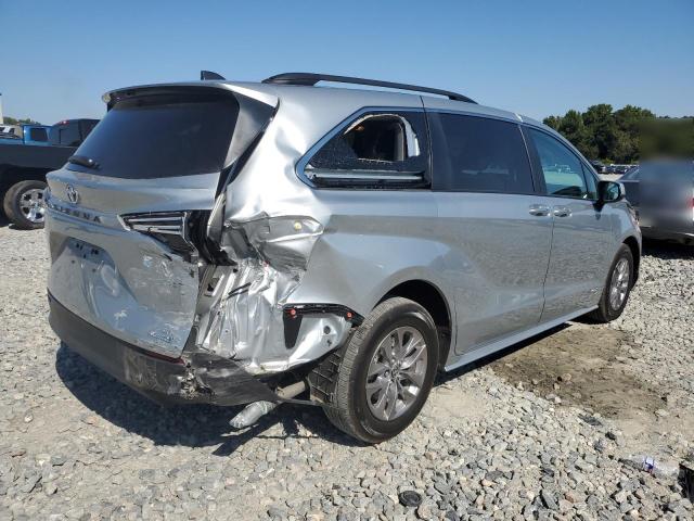 Photo 3 from auction – 2021 TOYOTA SIENNA LE with VIN 5TDKRKEC6MS003243