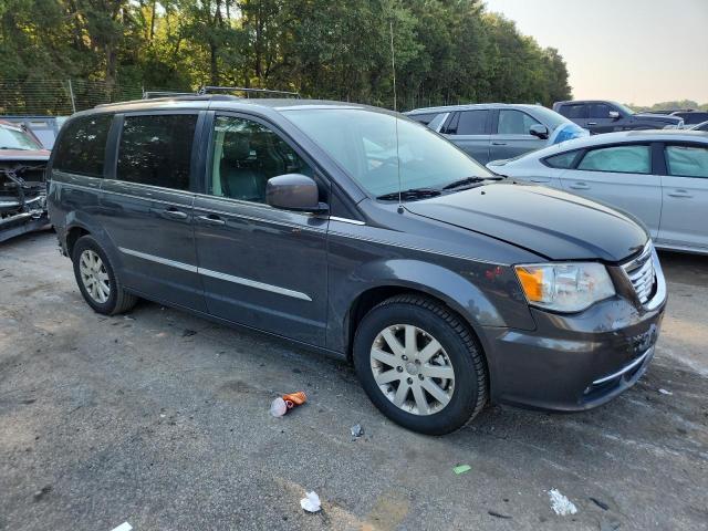 Photo 4 from auction – 2016 CHRYSLER TOWN & COU with VIN 2C4RC1BG6GR199747
