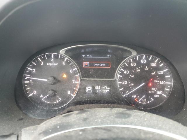 Photo 9 from auction – 2013 NISSAN PATHFINDER with VIN 5N1AR2MN4DC672297