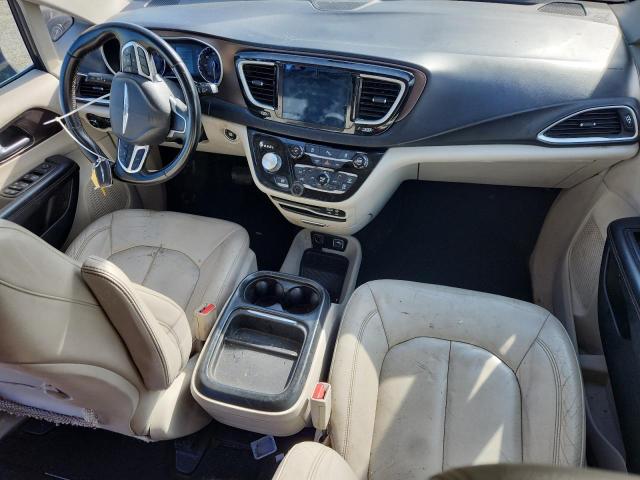 Photo 8 from auction – 2017 CHRYSLER PACIFICA TOURING L with VIN 2C4RC1BG4HR785560