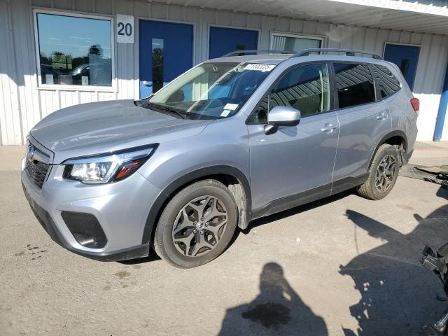 SUBARU FORESTER PREMIUM 2019 с VIN JF2SKAEC7KH404334 - Фото с аукциона