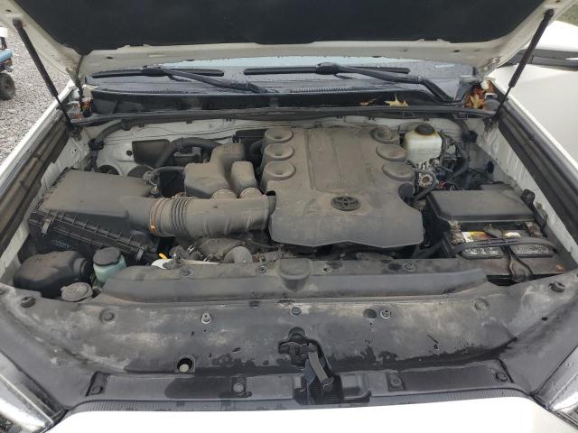 Photo 12 from auction – 2015 TOYOTA 4RUNNER SR with VIN JTEBU5JR0F5218101