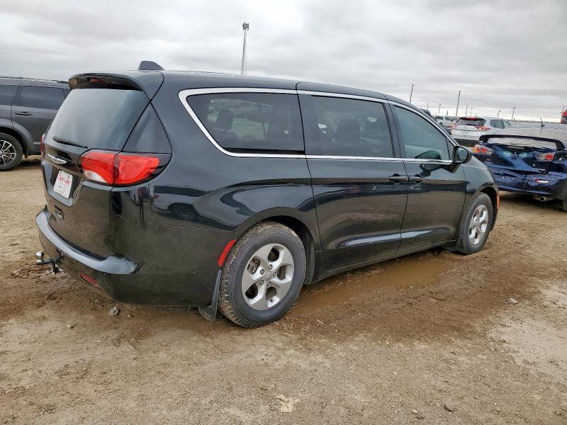 Photo 3 from auction – 2017 CHRYSLER PACIFICA L with VIN 2C4RC1CG0HR591526