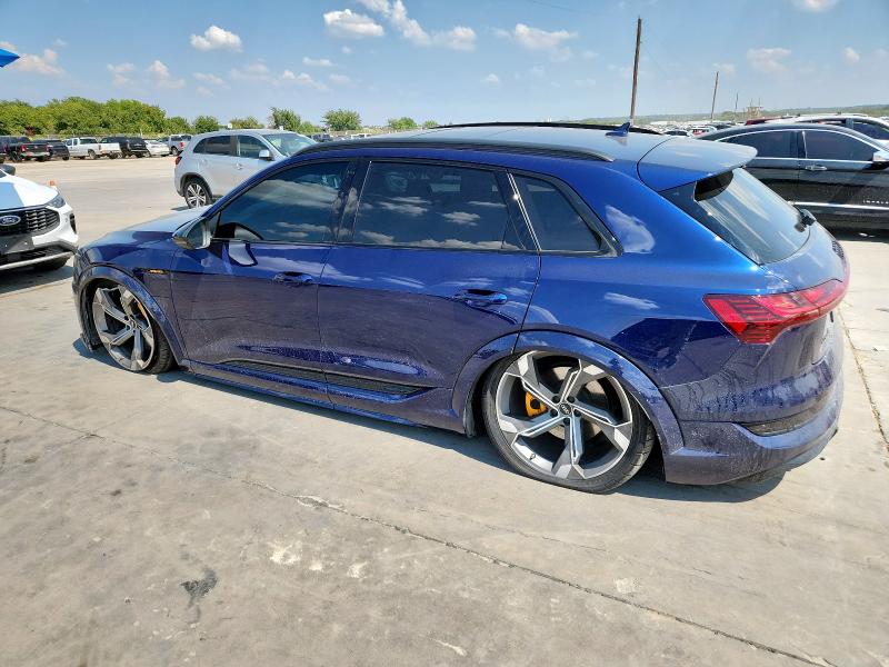 Zdjęcie 2 z aukcji – 2022 AUDI E-TRON S P z VIN WA1VCBGE2NB023876