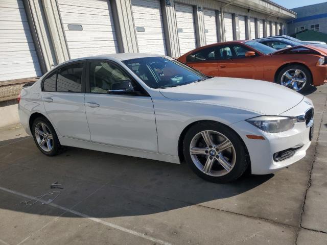 صورة رقم 4 من المزاد - 2014 BMW 320 I مع VIN WBA3B1C55EK133060