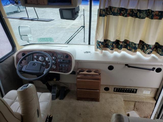 Photo 5 from auction – 2000 FREIGHTLINER CHASSIS X with VIN 4UZ6XJCA9YCH01368