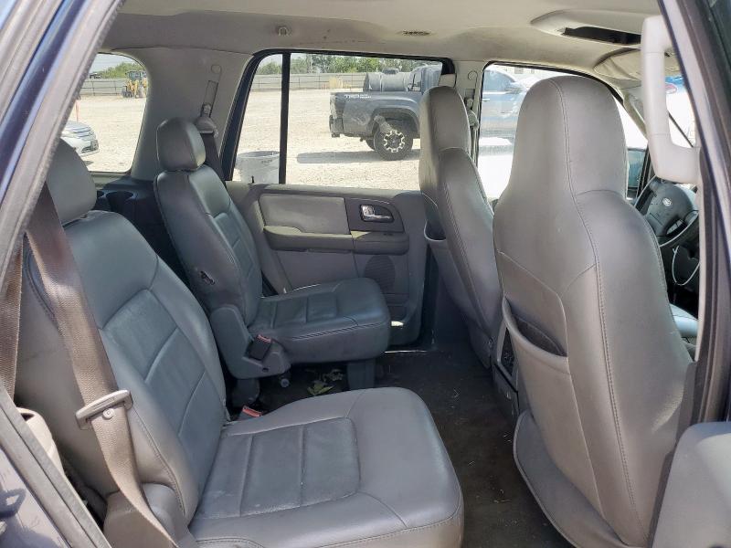 Photo 11 from auction – 2005 FORD EXPEDITION with VIN 1FMPU15585LA30622