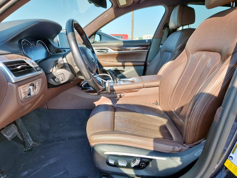 Photo 7 from auction – 2017 BMW 740 I with VIN WBA7E2C53HG739611