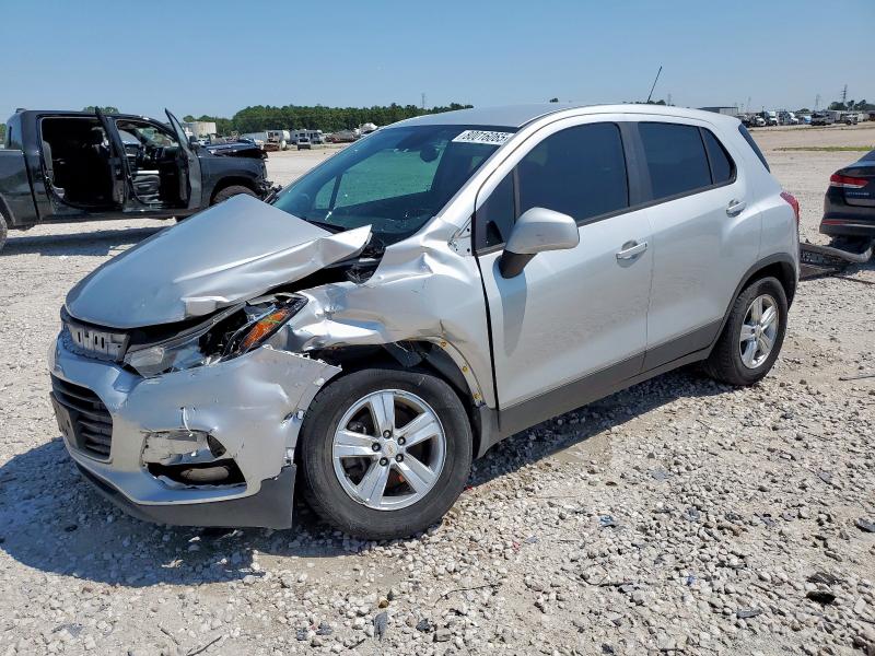 CHEVROLET TRAX LS 2020 with VIN KL7CJKSB2LB312248 - Photo from auction