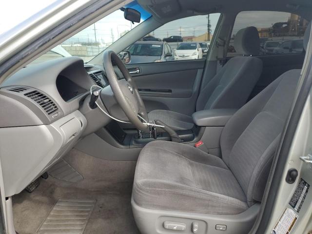 Photo 7 from auction – 2005 TOYOTA CAMRY LE with VIN JTDBE32K453033874