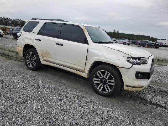 Photo 4 from auction – 2016 TOYOTA 4RUNNER SR with VIN JTEBU5JR3G5392911