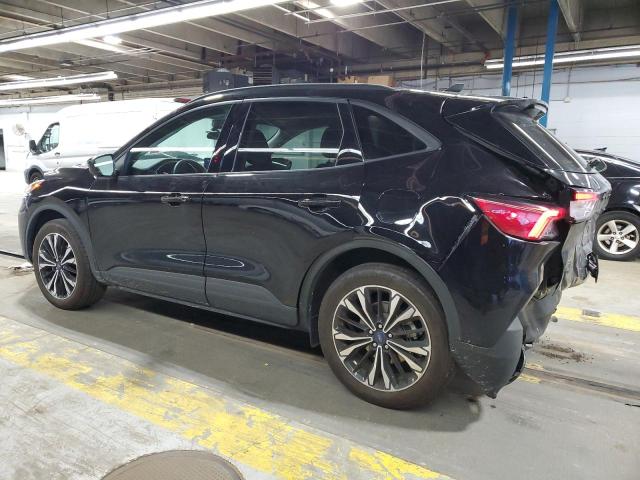 Photo 2 from auction – 2022 FORD ESCAPE SEL with VIN 1FMCU9H92NUB96592