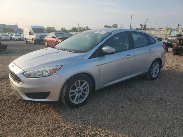 FORD FOCUS SE 2015 with VIN 1FADP3F20FL307804 - Photo from auction