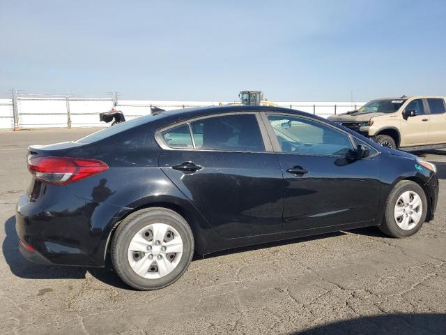 Photo 3 from auction – 2017 KIA FORTE LX with VIN 3KPFL4A70HE117603