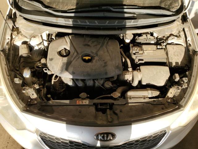 Photo 11 from auction – 2015 KIA FORTE LX with VIN KNAFK4A67F5375892
