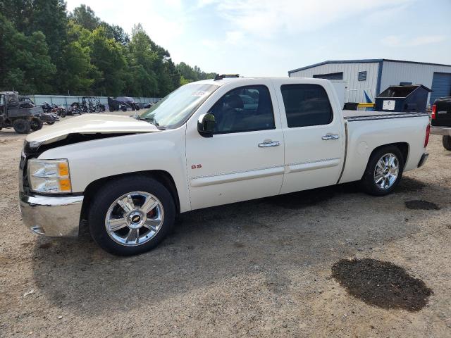 CHEVROLET SILVERADO 2013 with VIN 3GCPCSE06DG213790 - Photo from auction