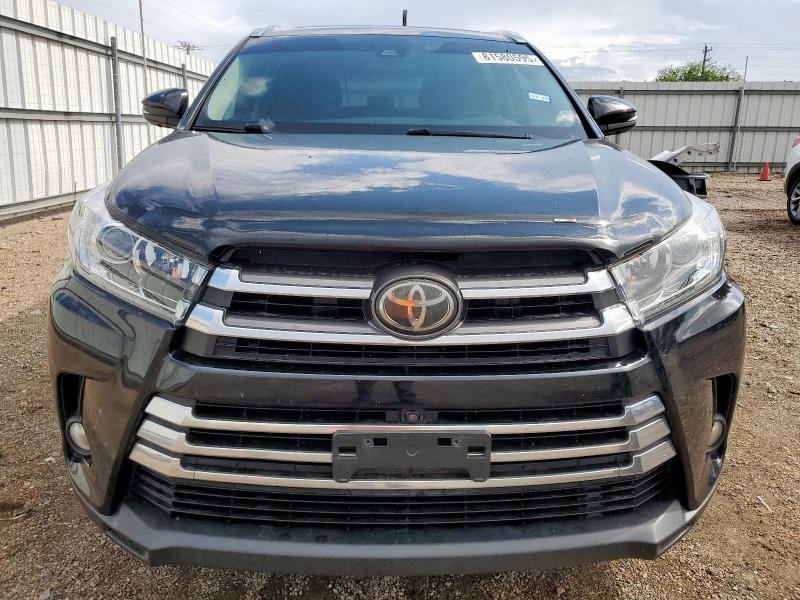 Photo 5 from auction – 2017 TOYOTA HIGHLANDER with VIN 5TDYZRFH6HS200772