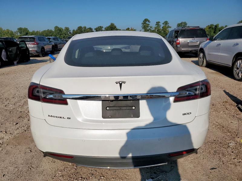 Photo 6 from auction – 2015 TESLA MODEL S with VIN 5YJSA1E25FF101180