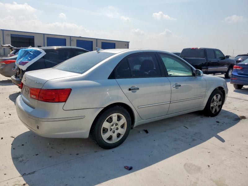 Photo 3 from auction – 2010 HYUNDAI SONATA with VIN 5NPET4AC9AH624056