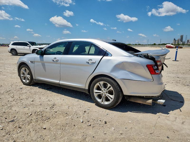 Photo 2 from auction – 2018 FORD TAURUS SEL with VIN 1FAHP2E89JG132648