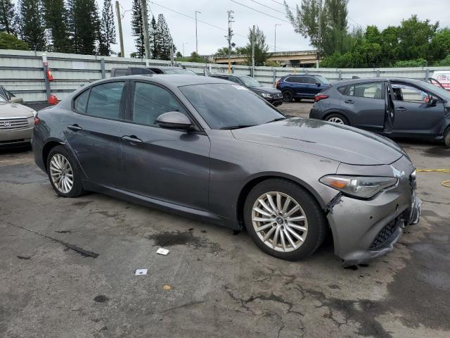 Photo 4 from auction – 2023 ALFA ROMEO GIULIA SPR with VIN ZARFAMAN5P7670336