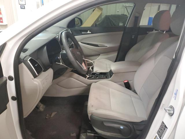 Photo 7 from auction – 2019 HYUNDAI TUCSON SE with VIN KM8J2CA49KU919908