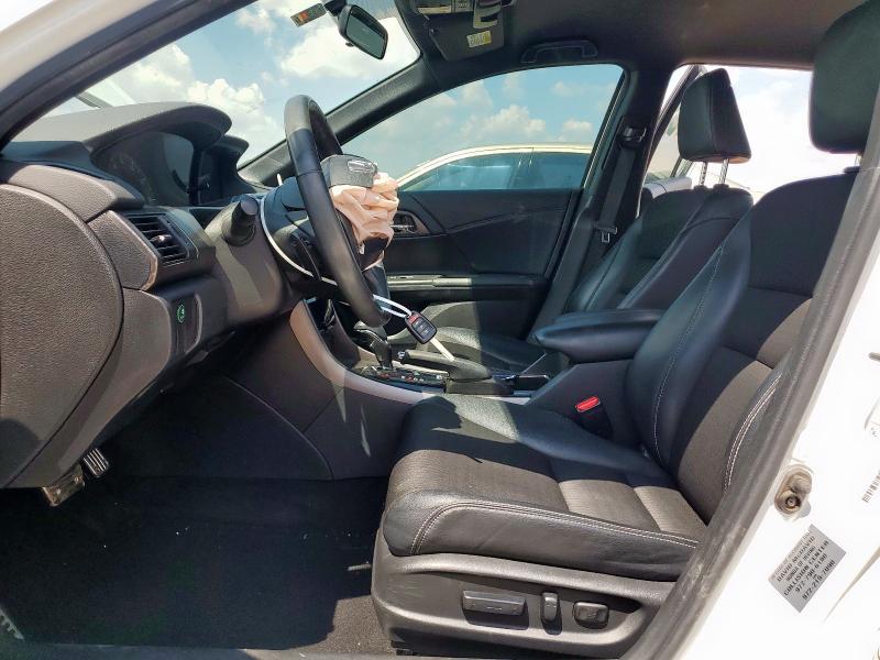 Photo 7 from auction – 2016 HONDA ACCORD SPO with VIN 1HGCR2F53GA123735