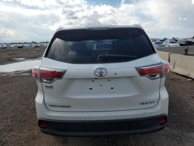 Photo 6 from auction – 2015 TOYOTA HIGHLANDER with VIN 5TDJKRFH7FS079706