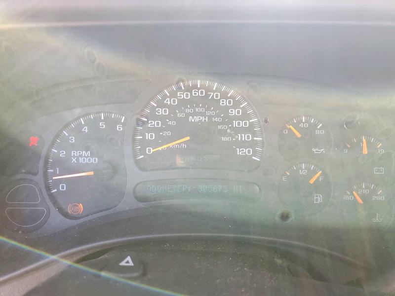 Photo 9 from auction – 2003 CHEVROLET SILVERADO with VIN 1GCEC14T23Z341472