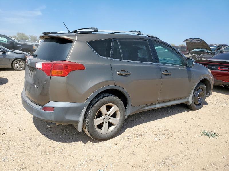 Photo 3 from auction – 2014 TOYOTA RAV4 XLE with VIN 2T3WFREV8EW093970