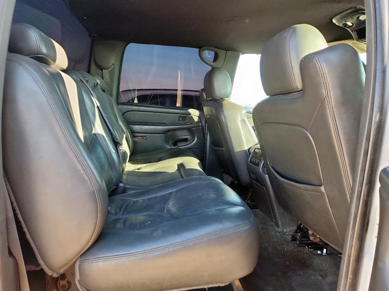 Photo 10 from auction – 2006 CHEVROLET SILVERADO with VIN 1GCHC23286F105524