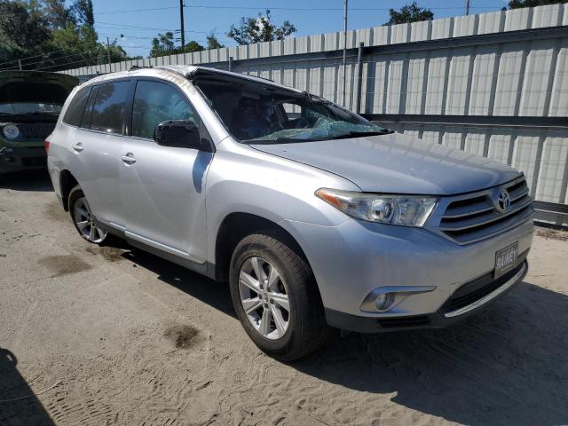 Photo 4 from auction – 2012 TOYOTA HIGHLANDER with VIN 5TDZA3EH3CS026940