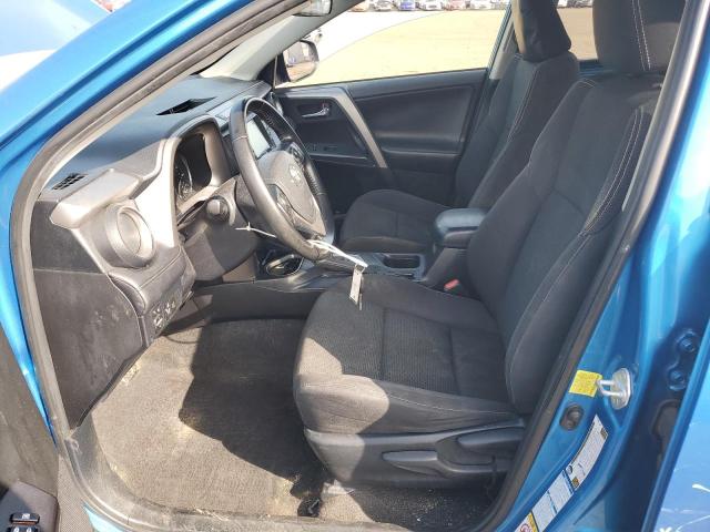 Photo 7 from auction – 2017 TOYOTA RAV4 XLE with VIN JTMRFREV9HD213256