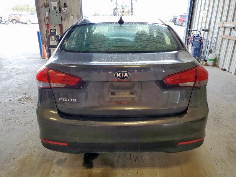 Photo 6 from auction – 2017 KIA FORTE LX with VIN 3KPFK4A71HE160740