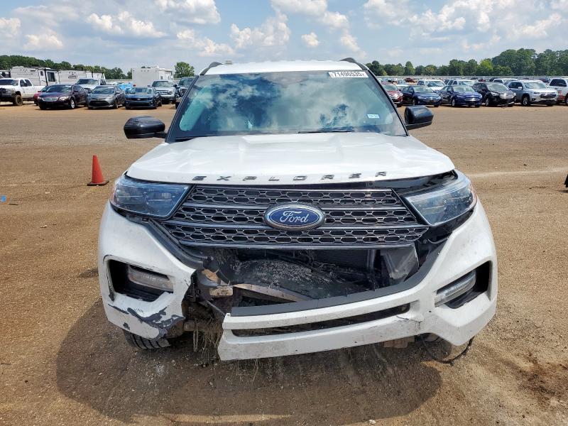 Photo 5 from auction – 2023 FORD EXPLORER XLT with VIN 1FMSK8DH8PGB78432