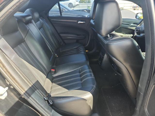 Photo 10 from auction – 2016 CHRYSLER 300 S with VIN 2C3CCABGXGH233799