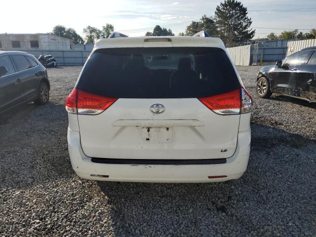 Photo 6 from auction – 2014 TOYOTA SIENNA LE with VIN 5TDKK3DC8ES407917
