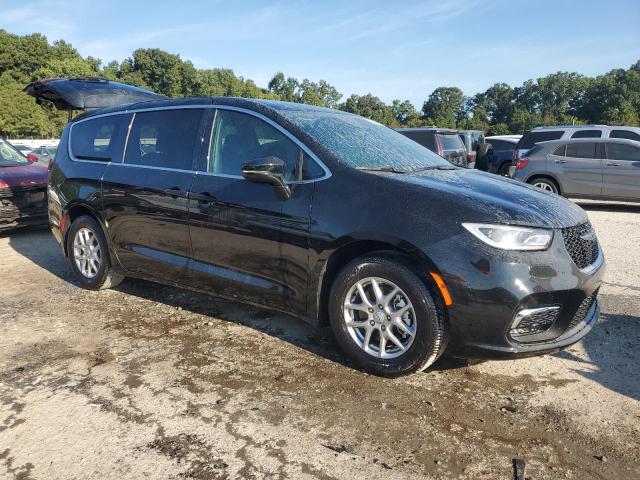 Photo 4 from auction – 2025 CHRYSLER PACIFICA S with VIN 2C4RC1BGXSR598119