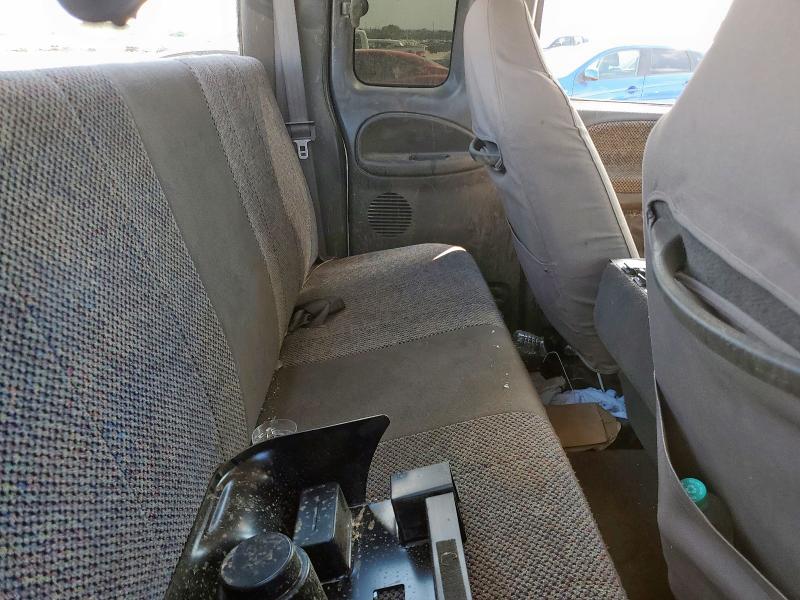 Photo 10 from auction – 2002 DODGE RAM 2500 with VIN 3B7KF23662M303237