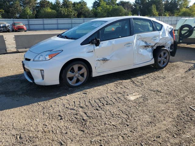 TOYOTA PRIUS 2015 with VIN JTDKN3DUXF0417952 - Photo from auction