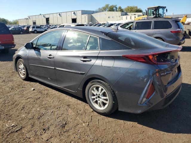 Photo 2 from auction – 2018 TOYOTA PRIUS PRIME with VIN JTDKARFP9J3082972