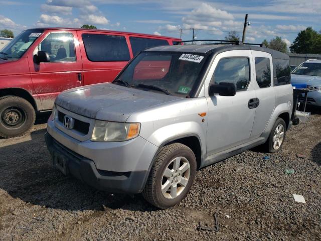 HONDA ELEMENT EX 2010 with VIN 5J6YH2H77AL003111 - Photo from auction