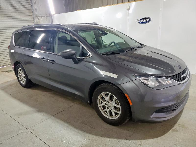 Photo 4 from auction – 2020 CHRYSLER VOYAGER LX with VIN 2C4RC1DG5LR265082