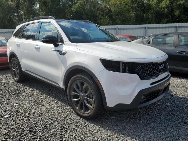 Photo 4 from auction – 2023 KIA SORENTO EX with VIN 5XYRHDLF7PG179925