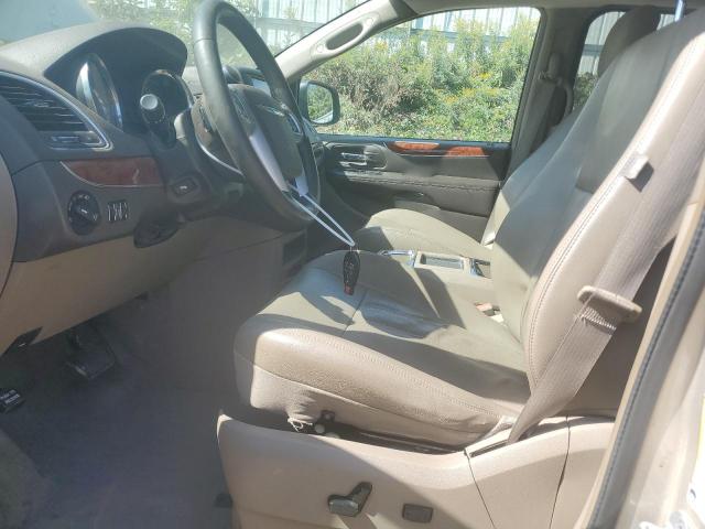 Photo 7 from auction – 2013 CHRYSLER TOWN & COU with VIN 2C4RC1CG1DR564622