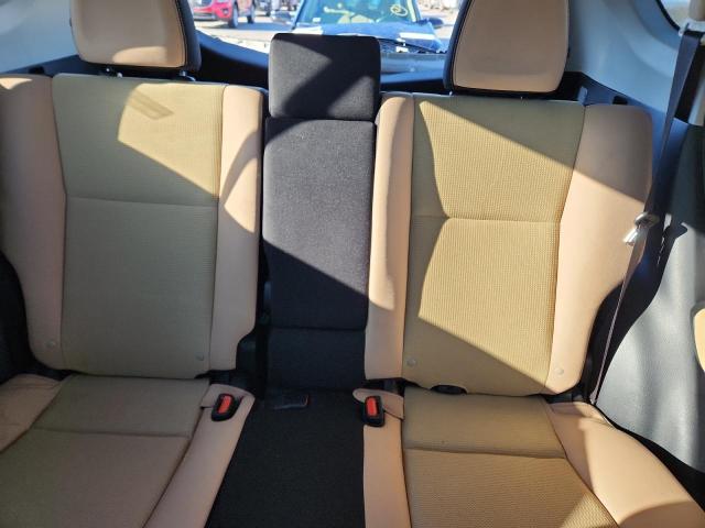 Photo 10 from auction – 2017 TOYOTA RAV4 XLE with VIN JTMRFREV3HJ106978