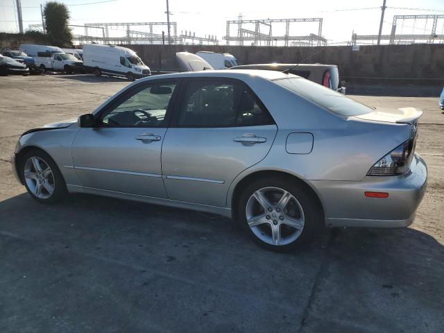 Photo 2 from auction – 2004 LEXUS IS 300 with VIN JTHBD192540082223