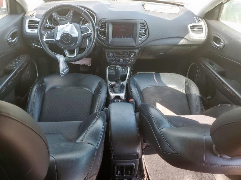 Photo 8 from auction – 2017 JEEP COMPASS LA with VIN 3C4NJCBB4HT597963